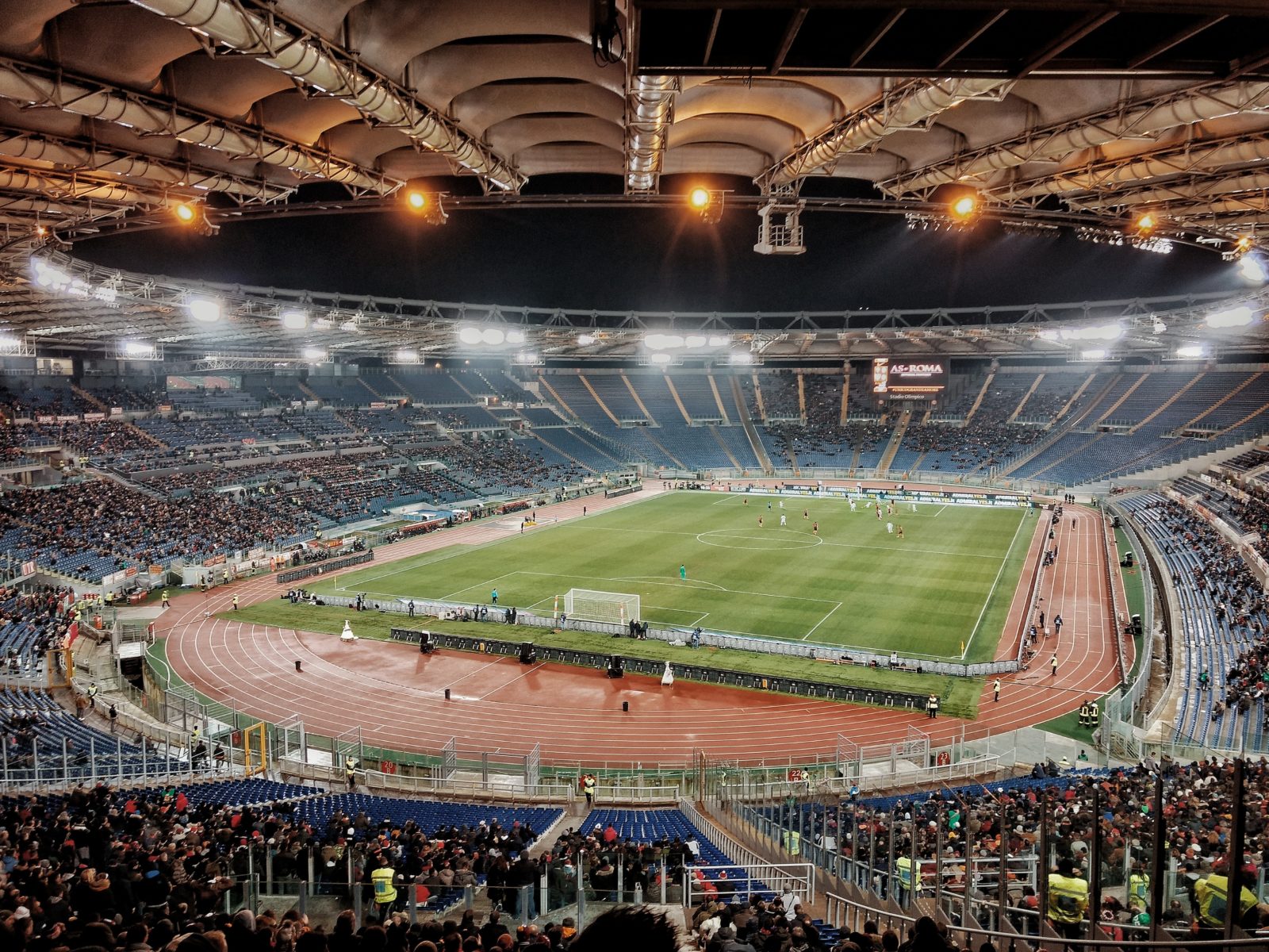 イタリアのサッカーセリエa再開 19 シーズン を見る方法 Dazn スカパー エントラ フットボール